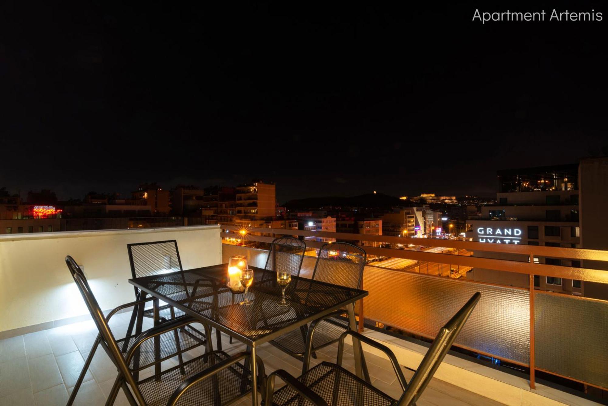 Apollo & Artemis By Heloni Apartments เอเธนส์ ภายนอก รูปภาพ