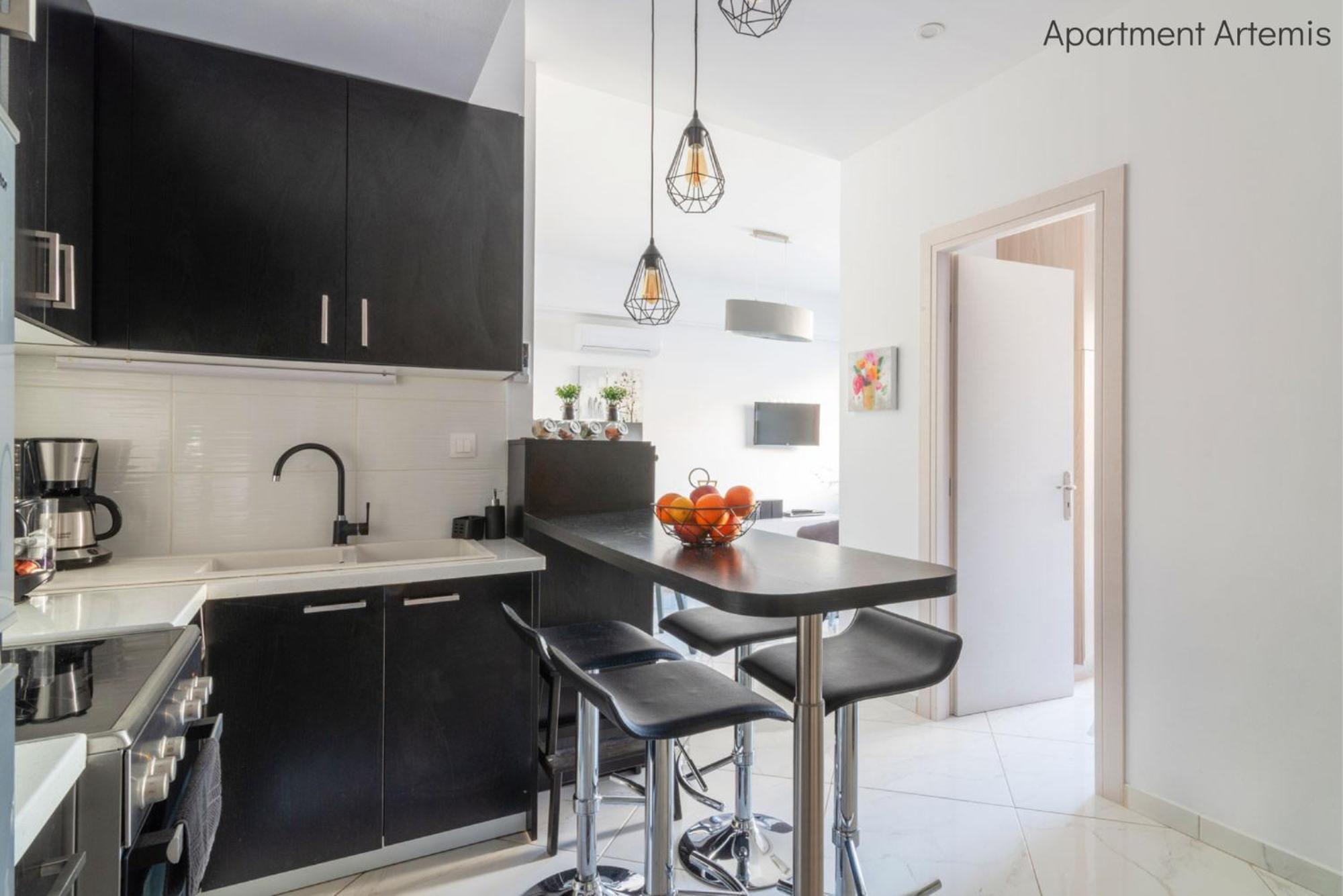 Apollo & Artemis By Heloni Apartments เอเธนส์ ภายนอก รูปภาพ