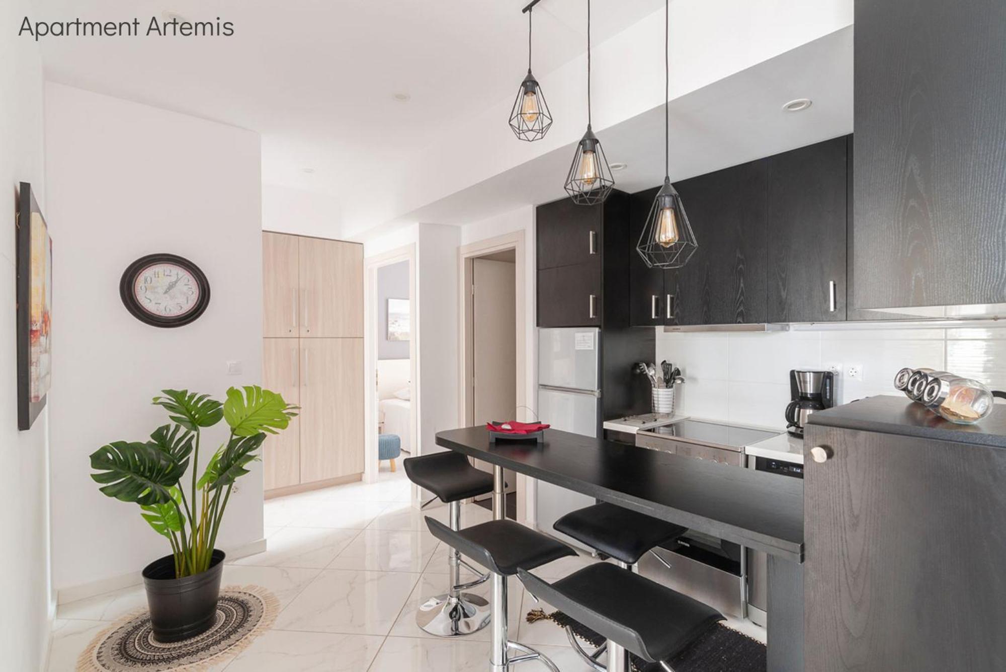 Apollo & Artemis By Heloni Apartments เอเธนส์ ภายนอก รูปภาพ