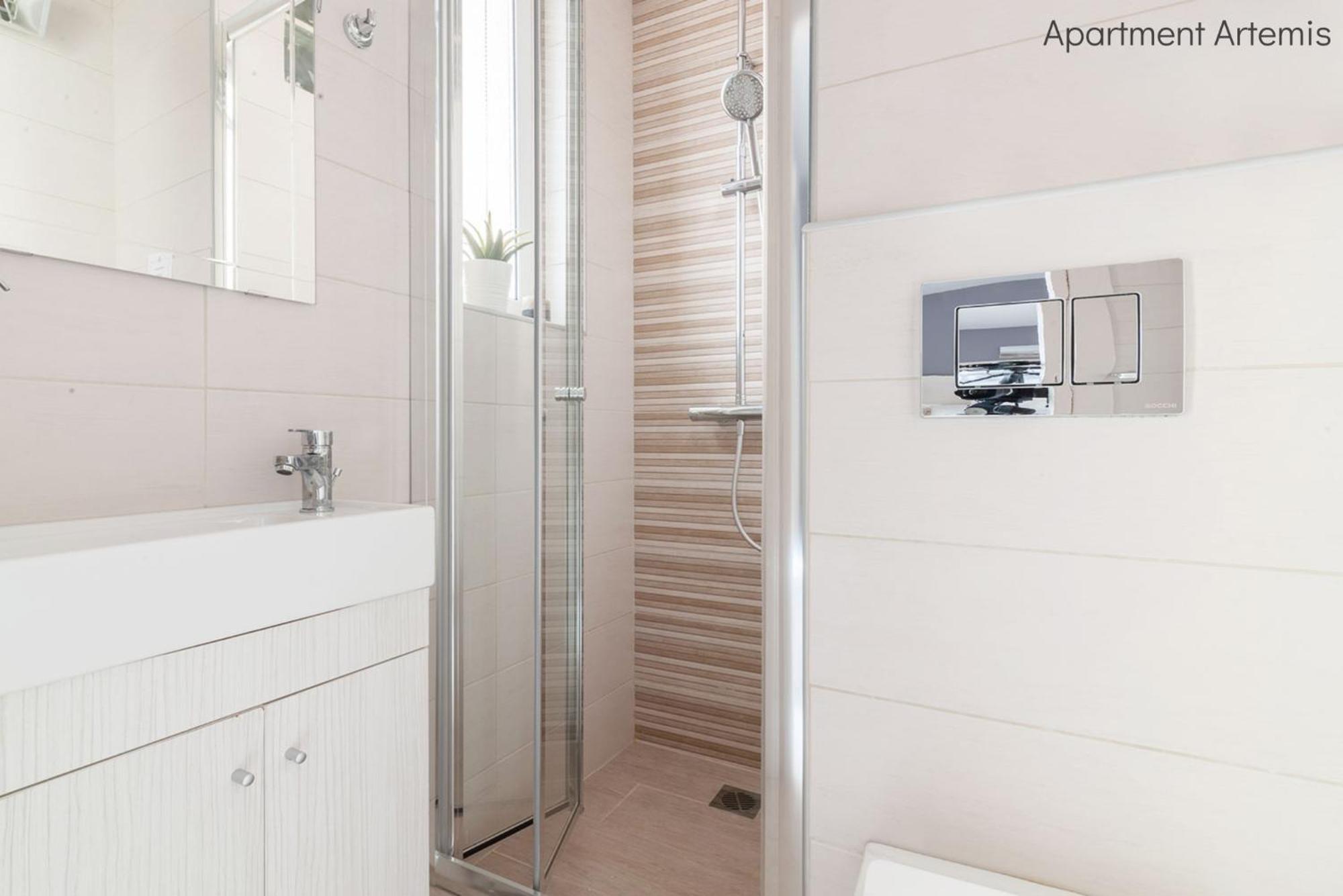 Apollo & Artemis By Heloni Apartments เอเธนส์ ภายนอก รูปภาพ