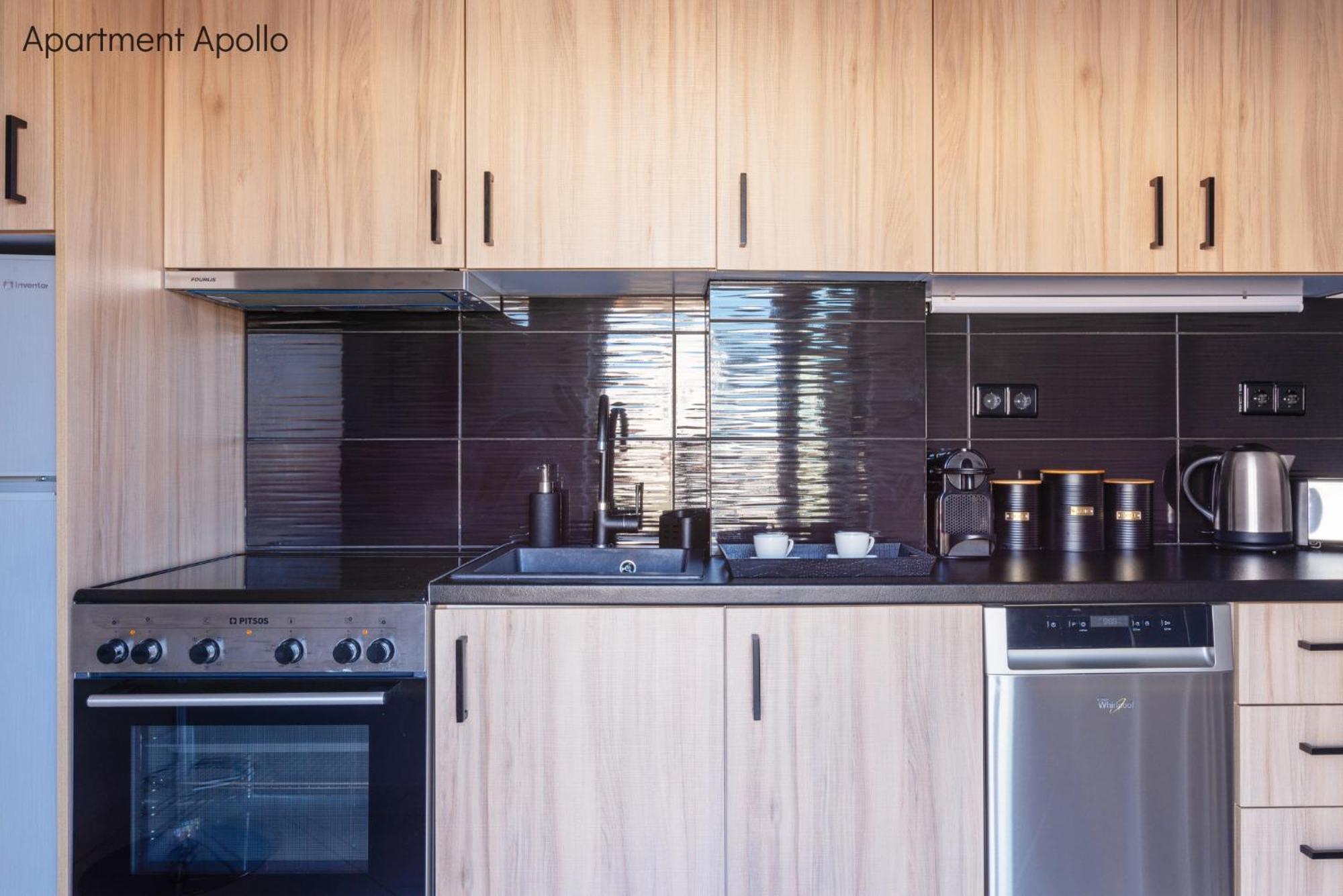 Apollo & Artemis By Heloni Apartments เอเธนส์ ภายนอก รูปภาพ