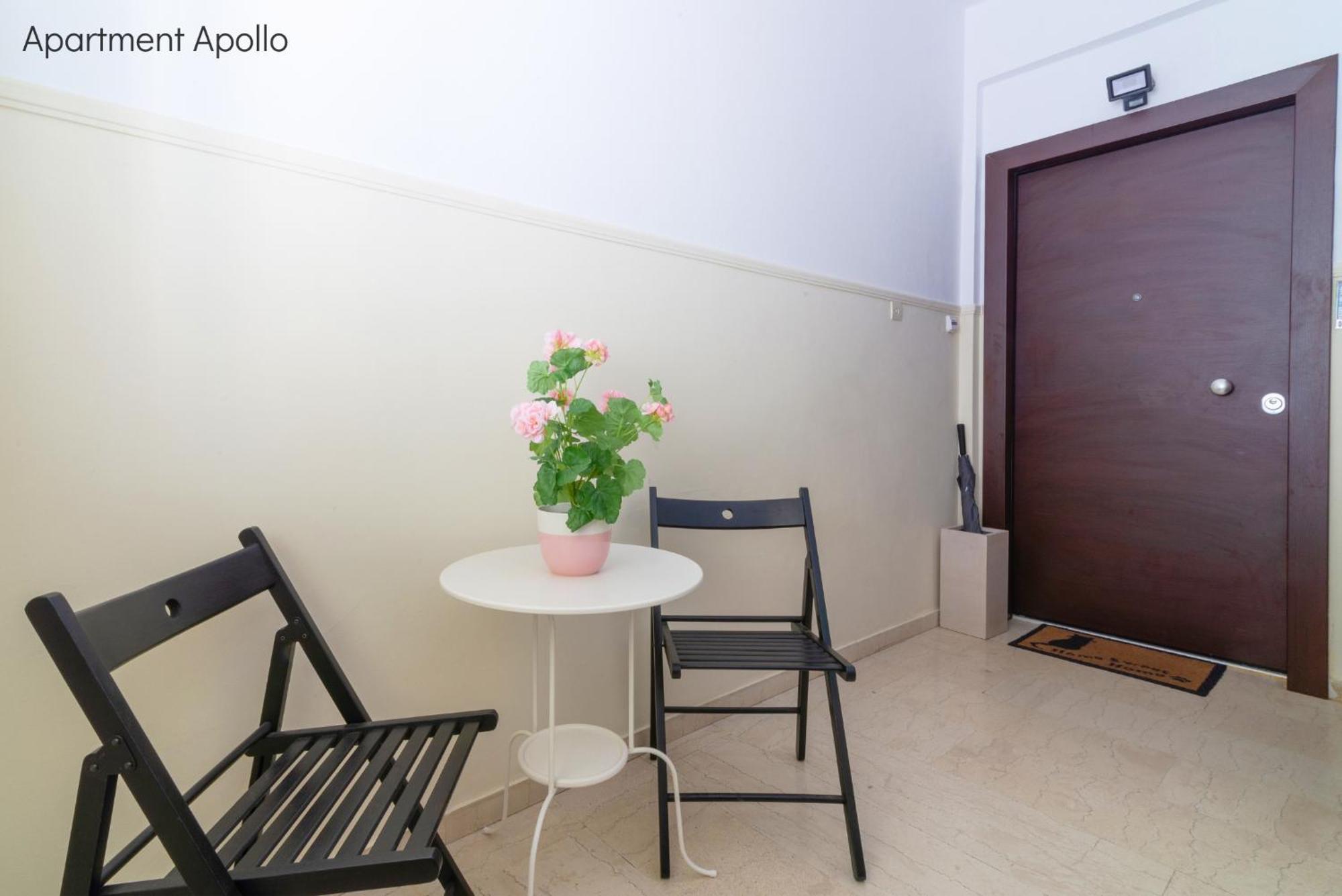 Apollo & Artemis By Heloni Apartments เอเธนส์ ภายนอก รูปภาพ