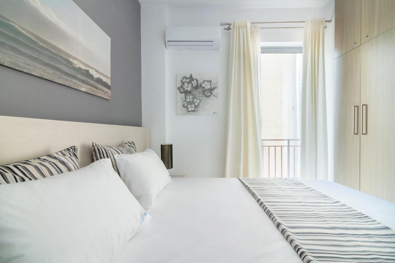 Apollo & Artemis By Heloni Apartments เอเธนส์ ภายนอก รูปภาพ
